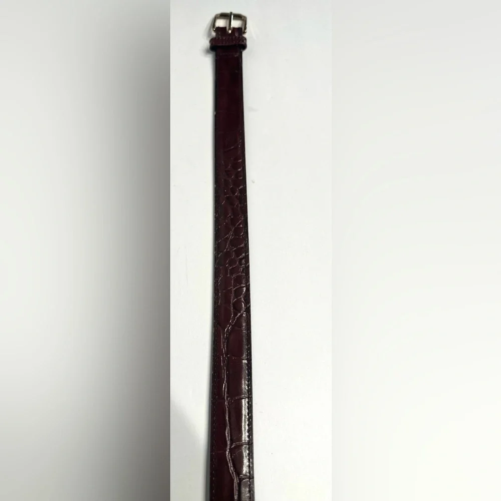 BILL BLASS DESIGNER CORDOVAN BROWN LEATHER BELT, CROCO-EMBOSSED, GOLD BUCKLE,
